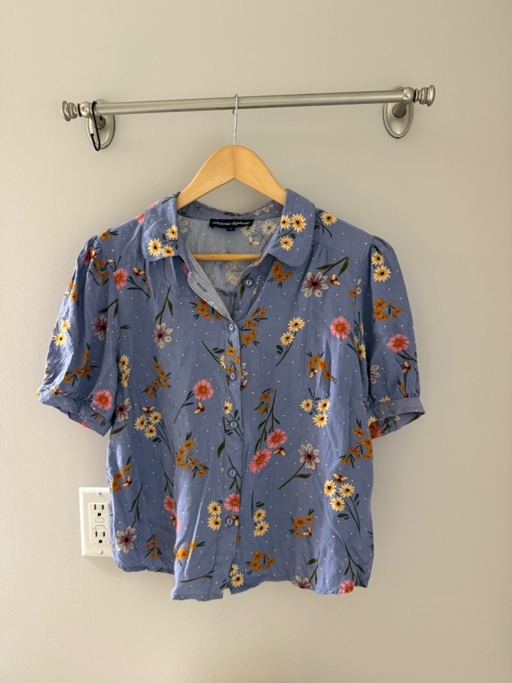 Princess Highway Floral Button-Front Short Sleeve Top - Blue